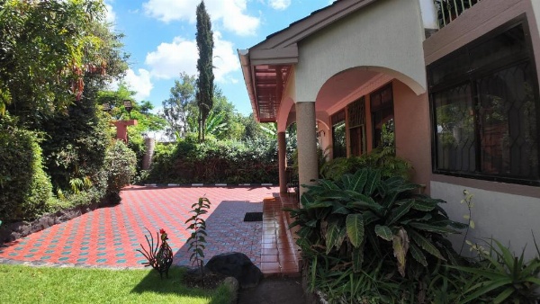 Korona House Hotel image 23